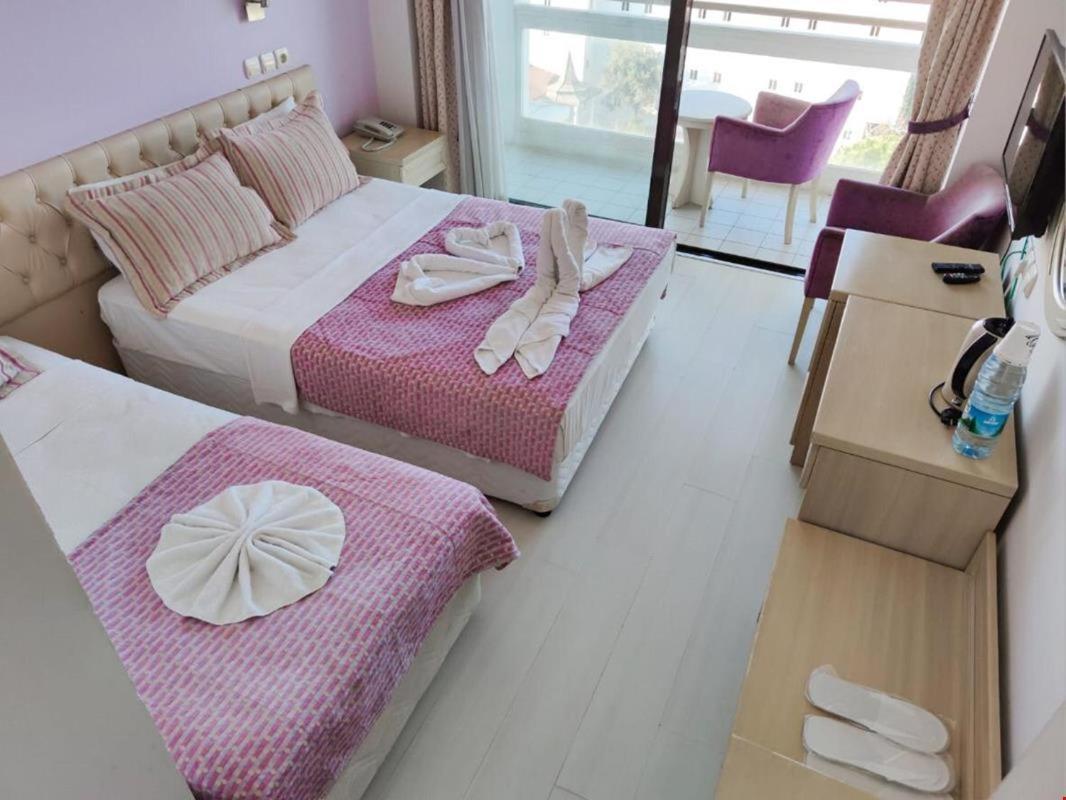 Porteras Otel 库萨达斯 外观 照片
